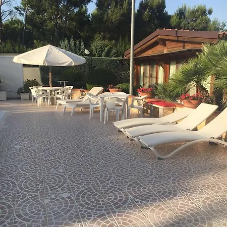Guest house Arcangela Castel Del Monte (Apulia)