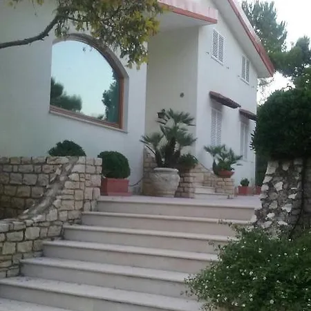 Guest house Arcangela Castel Del Monte (Apulia)